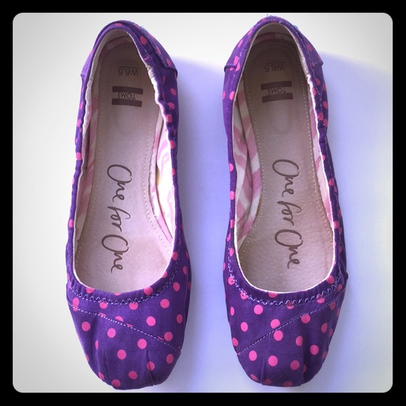 Toms Shoes - TOMS Purple Pink Polka Dot Flats